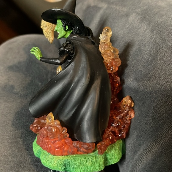 The Wizard of Oz Wicked Witch of The West -
Enesco Item 106624 Vinta - Picture 2 of 6